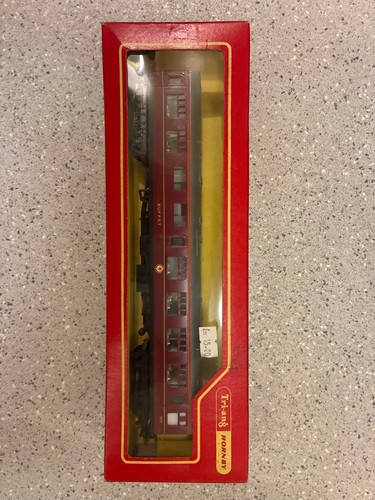 Hornby gauge r4242 corridor - gauge,