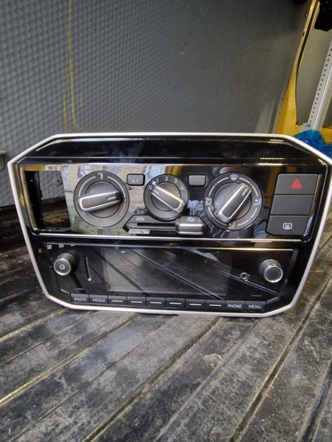 Volkswagen radio media - up,