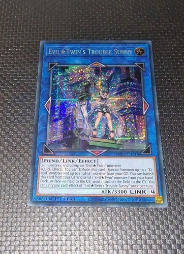 Evil twin trouble - twin's, sunny