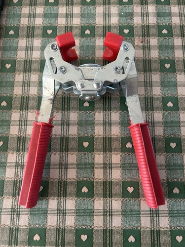 Bottle capper twin - bottle,