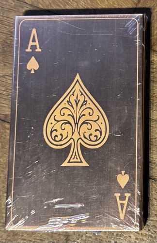 Ace king hearts alien vs - hearts,