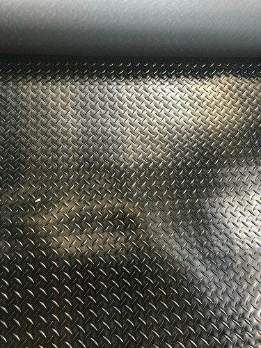 Checker plate rubber garage - plate,