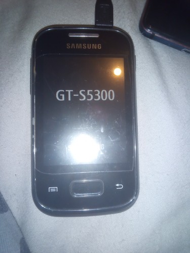 Samsung phone gts5300 - samsung,