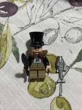 Lego DC Batman The Penguin Minifigure From Batcave Shadow Box 76252