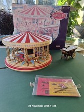 Lledo Showmans No. AR1002 Burrell Showman's Steam Wagon Boxed Cardboard Carousel