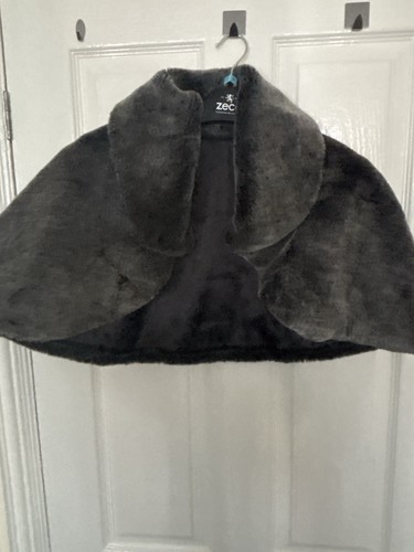 Elegant faux fur - faux,
