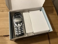 NEW! Siemens A52 Mobile Phone