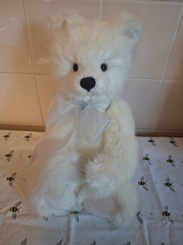 Charlie bears little bean new - bears,