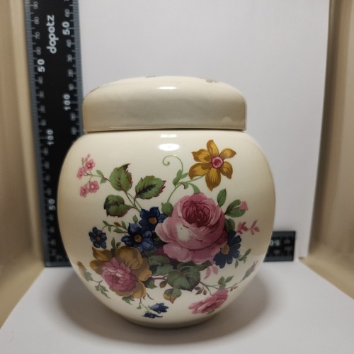 Vintage sadler ginger jar - ginger, tea