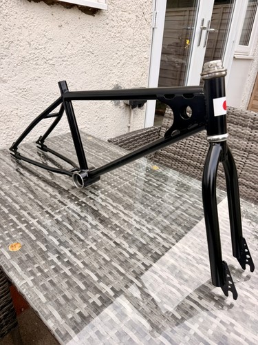 1982 akisu frame and - frame, set
