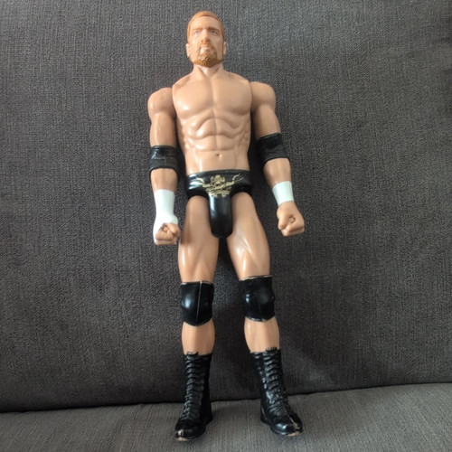 Wwe wrestling action figure - wrestling,