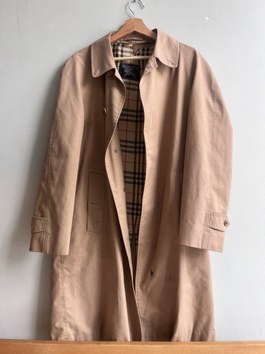 Burberry men trench coat - burberry,