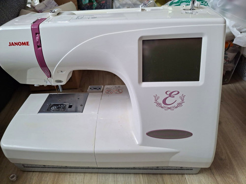 Janome memory craft 350e - craft,