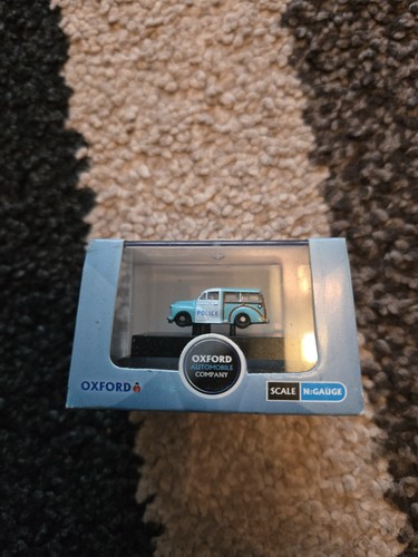 Oxford diecast morris minor - diecast,