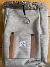 Herschel Retreat medium