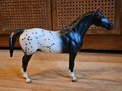 Breyer 884 pantomime pony - pantomime,