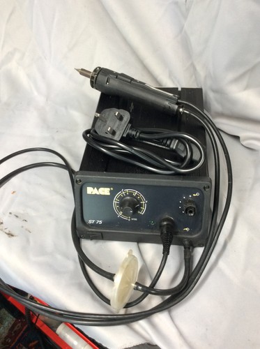 Pace desoldering station with - pace,