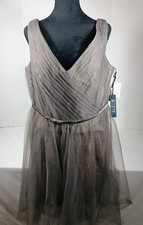 Vera Wang White Charcoal bridesmaid dress sleeveless dress RP 189.95 sz 16
