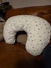 Baby Nursing Pillow Woth