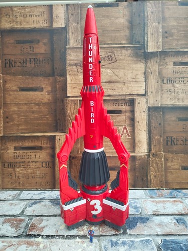 Thunderbirds are supersize - are,