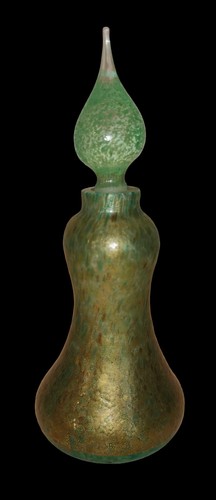 Pre owned vintage - a, glass