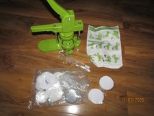 DIY Manual Badge Pin Button