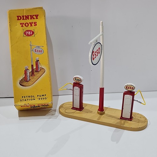 Dinky toys 781 petrol - dinky,