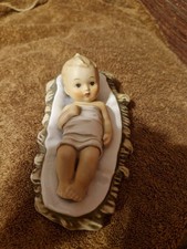 HUMMEL GOEBEL NATIVITY 5.5”