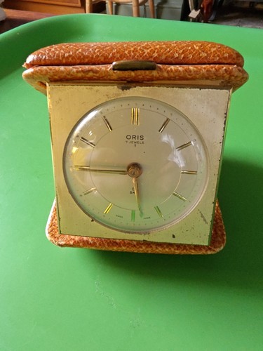 Oris day travel desk - day,