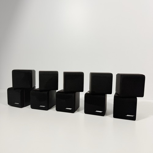 Bose black red line - black,