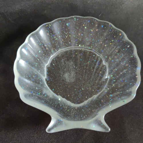 Homemade resin shell shaped - homemade,