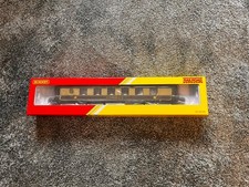 Hornby R4312 Pullman Parlour