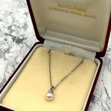 Beautiful item✨ Mikimoto pearl necklace 6.8mm large engraved silver
