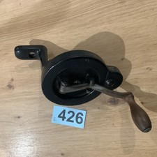 ORIGINAL Vintage Singer Sewing Machine Hand Crank,working but needs TLC.list 426