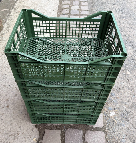 Handy sized green colour - handy,