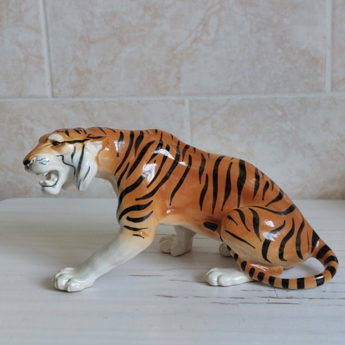 Lomonosov lfz crouching tiger - lomonosov,