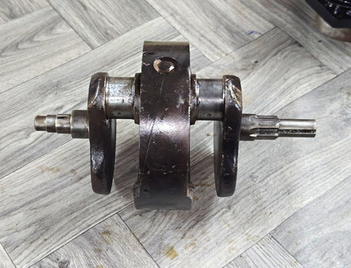 3298 crankshaft triumph - crankshaft,
