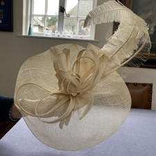 Wedding Fascinator Ivory