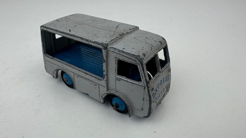 Vintage dinky toys 30v - vintage,