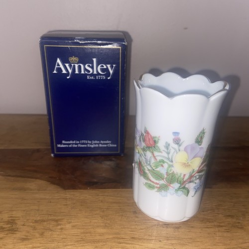Aynsley fine bone china small - china,