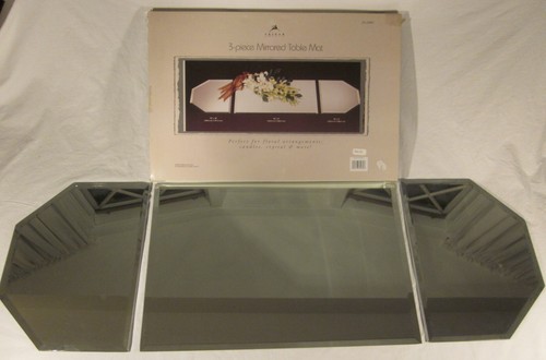 Tripar piece mirrored center - piece,