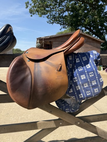 Stubben brown leather - 17.5”,