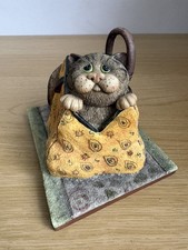 Border Fine Arts Comic &