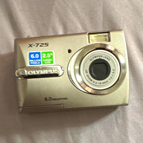 Olympus 725 compact digital - x-725,
