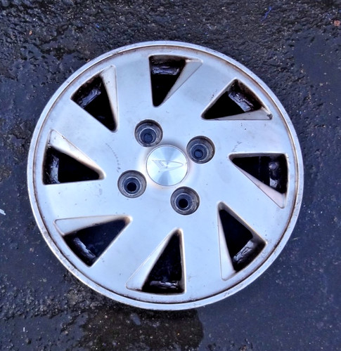 Daihatsu charade alloy wheel - daihatsu,