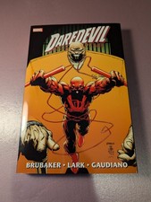 DAREDEVIL BY BRUBAKER & LARK OMNIBUS VOL. 1 HC FINCH COVER DM VARIANT OOP