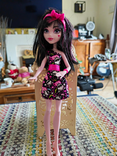 Monster high draculaura - high,