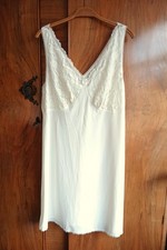 Vintage St Michael Ivory Lace