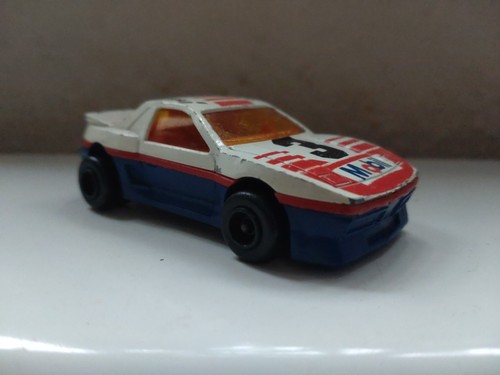 Majorette pontiac fiero 55 - fiero, 1/55