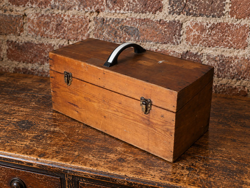 Vintage pine carry - pine, box